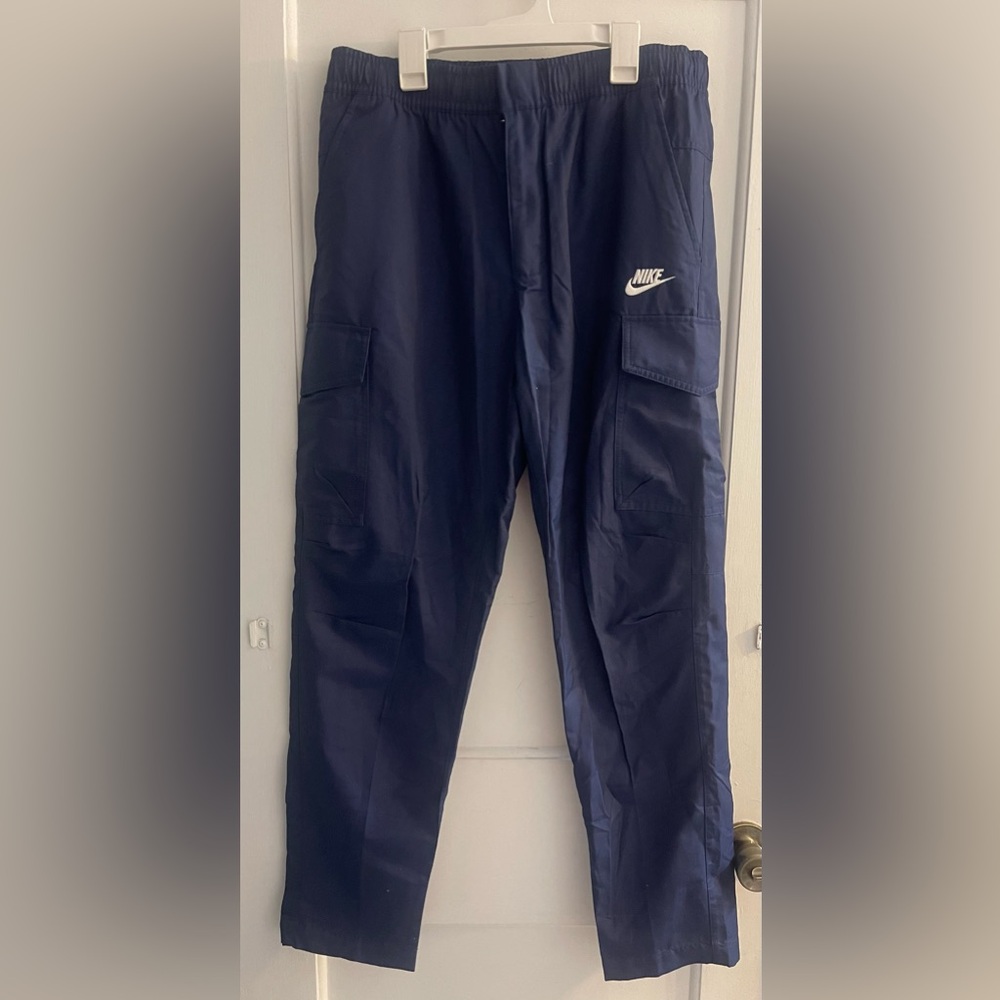 Nike Men’s Navy Blue Cargo Pants
